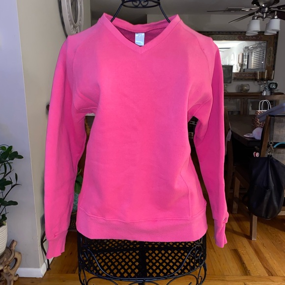 Russell Athletic Tops - Russell Athletic sweatshirt